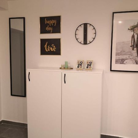 Bibi Zahumska Apartman ベオグラード エクステリア 写真