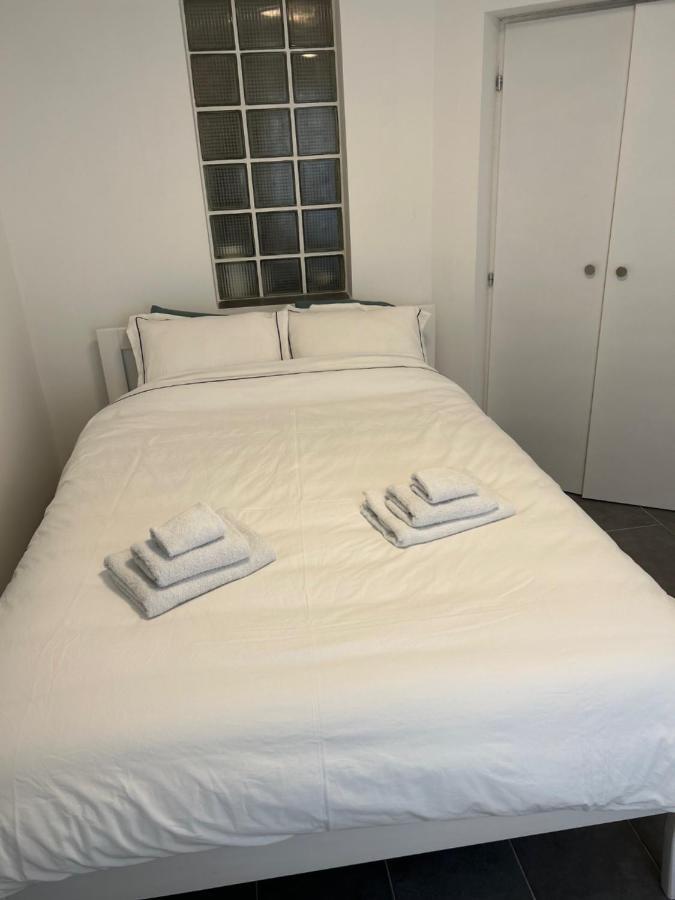 Bibi Zahumska Apartman ベオグラード エクステリア 写真